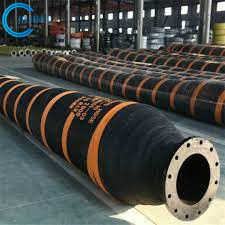 Panjang 11.8m Hitam Heavy Duty Self Floating Dredge Hose Untuk Carol / Sand / Batu Dredging
