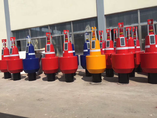 Polyetilen yang tahan benturan dengan Lampu Lampu Surya 1550mm