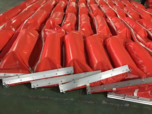 Penghalang tanah liat 20m dengan 25% perpanjangan untuk pengendalian sedimen