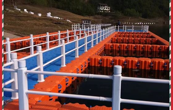 Pontoon tipe kubus PE / Pontoon terapung plastik untuk jembatan