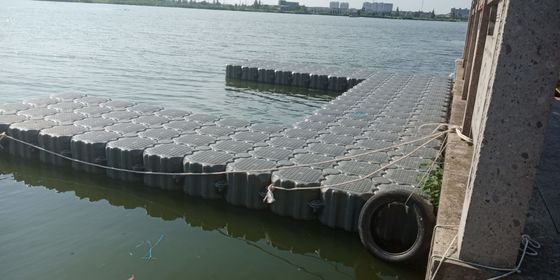 Mudah Menginstal Kapasitas PE Float Pontoon Untuk Docking Perahu Tanpa Upaya