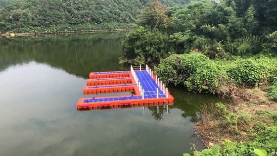 5000kg Kapasitas Beban PE Floating Pontoon Untuk Aplikasi luas