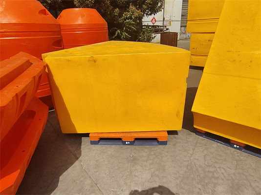 Floater pipa HDPE pertanian dengan koneksi galvanis panas