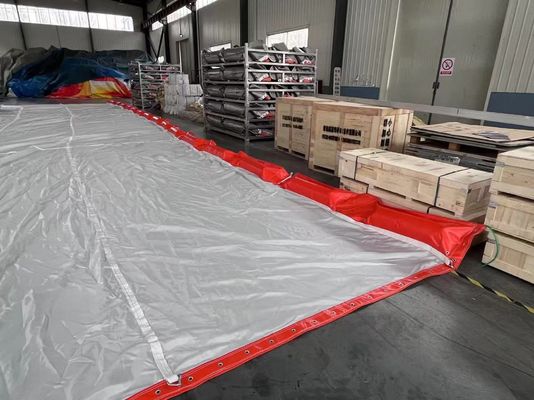 Pengendalian erosi Tirai lumpur 25% Perpanjangan 60-130KN/m Kekuatan tarik PVC/bahan karet